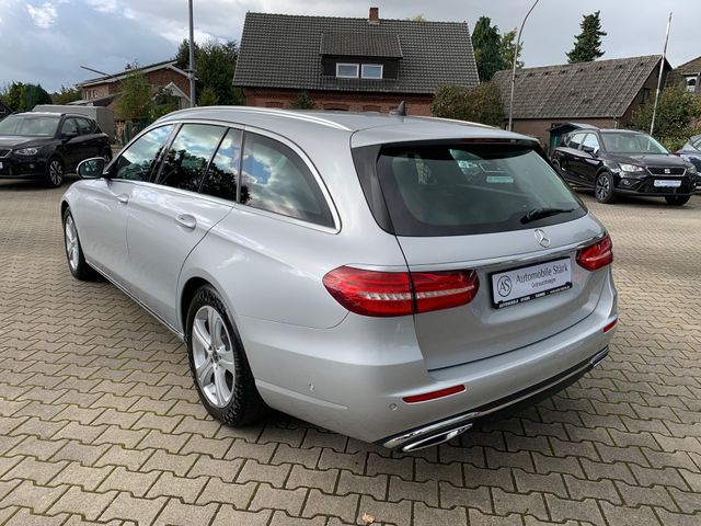 Fahrzeugabbildung Mercedes-Benz E 220  Td Avantgarde+LED+Comand+Spur+Kamera+AHK