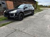 Porsche Cayenne 4,8 wenig Kilometer im sch... - Porsche Cayenne in Dresden