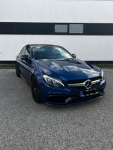 Mercedes-Benz C63S Schalensitze Keramik 360° Burmester Perf.