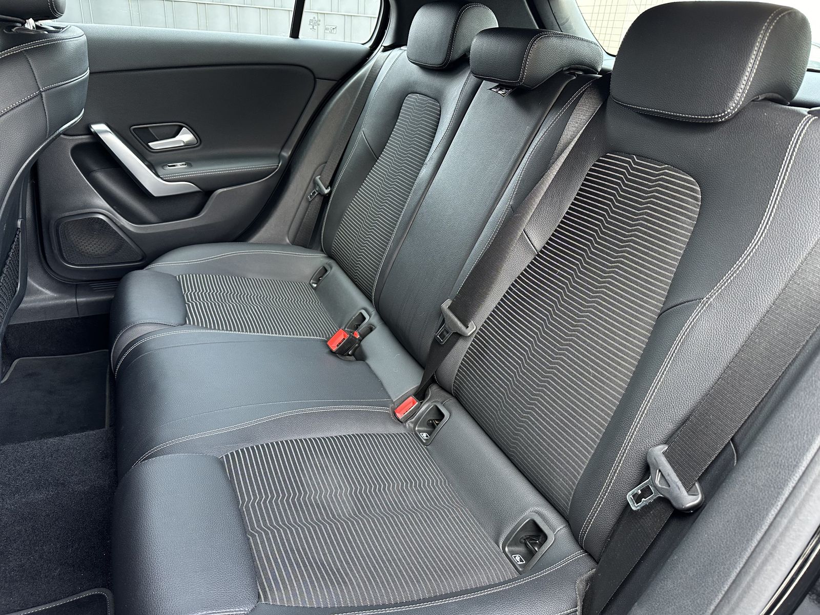 Fahrzeugabbildung Mercedes-Benz A 220d Progressive DCT NAV+LED+SHZ+KAMERA+AHK+EU