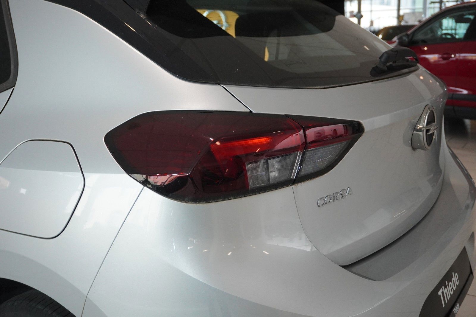 Fahrzeugabbildung Opel Corsa F 1.2T EDITION AT NAVI/LED/SPORT/TEMP/DAB+