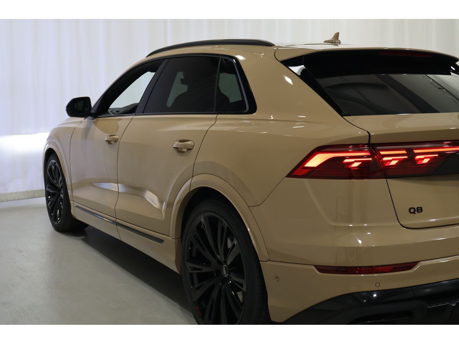 Audi Q8 50 TDI quattro Allradlenkung*Pano*B&O foto 13