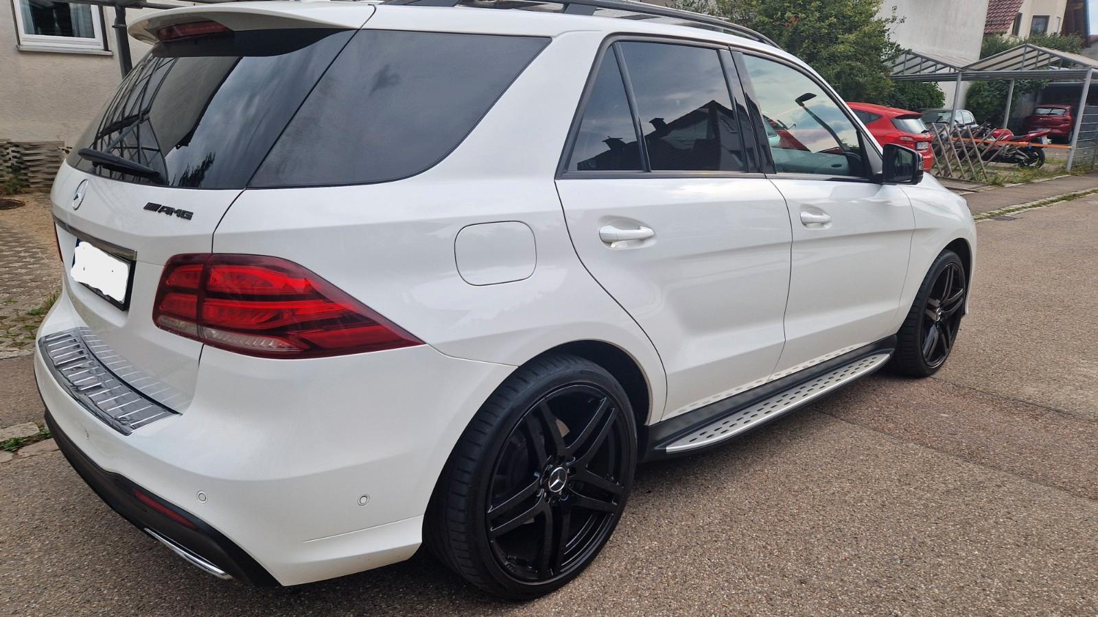 Mercedes-Benz GLE 350 d 4MATIC - AMG-Line