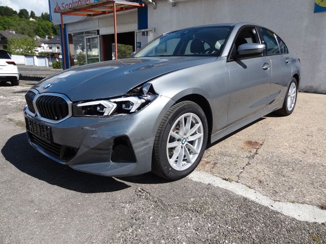 Fahrzeugabbildung BMW 318 i/1.Hand/Curved/LED/Navi/SitzH/2.500km/