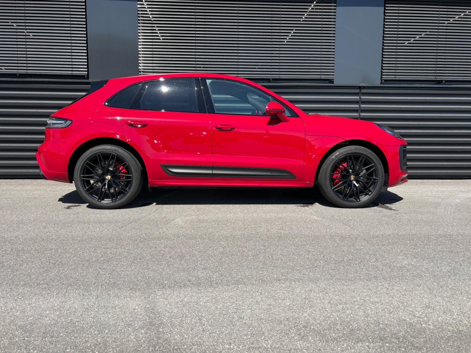 Porsche Macan GTS-PANO-CHRONO-BOSE-PAS