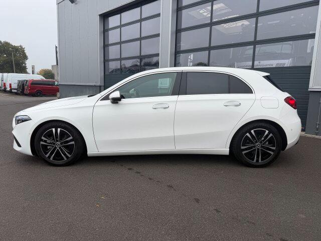 Mercedes-Benz A 180 Progressive LED Distronic Panorama 360°...