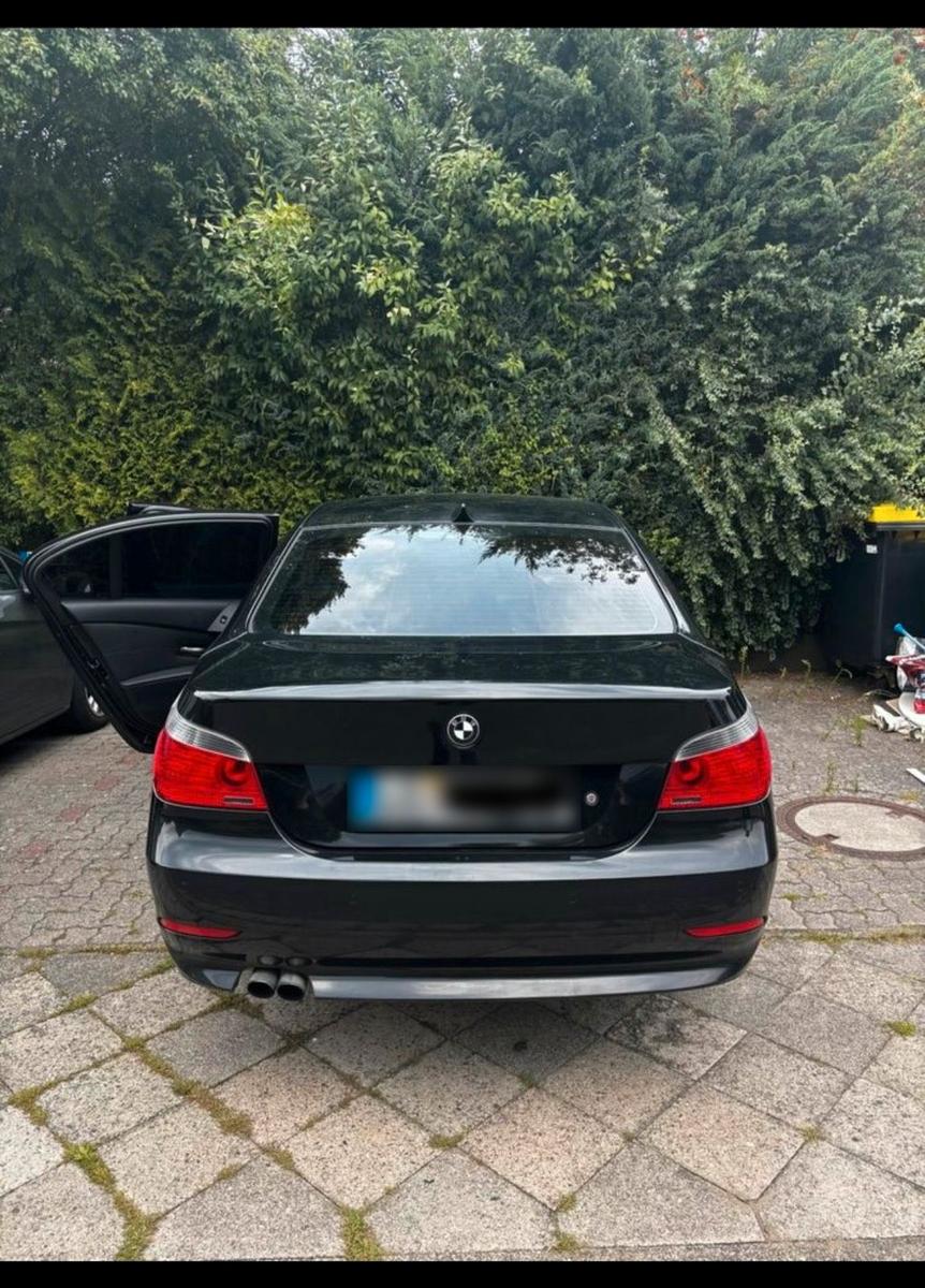 BMW 525 2004 — photo 5