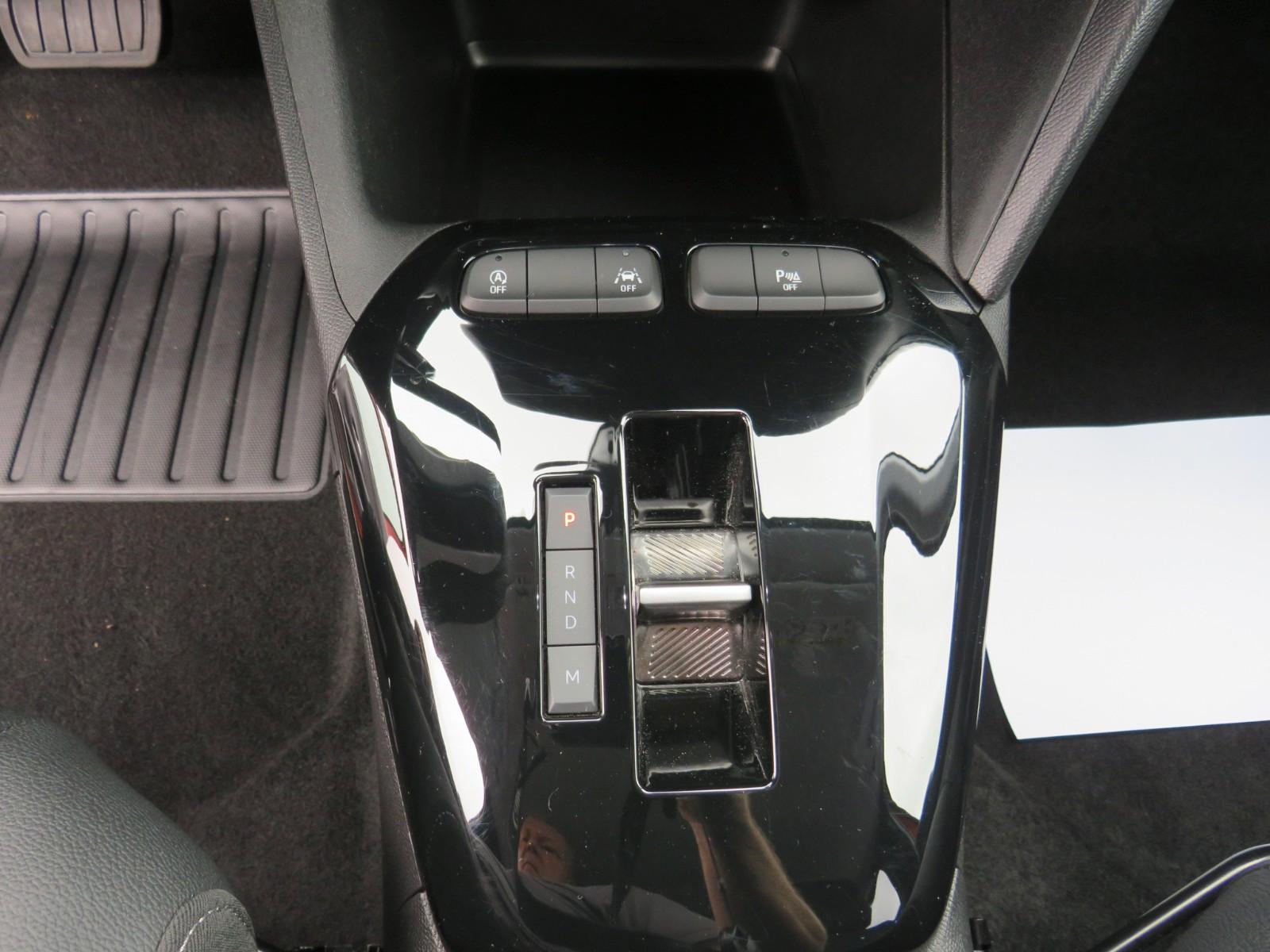 Opel CORSA F 1,2 T Edition*LED+CAMERA+SITZHEIZUNG*