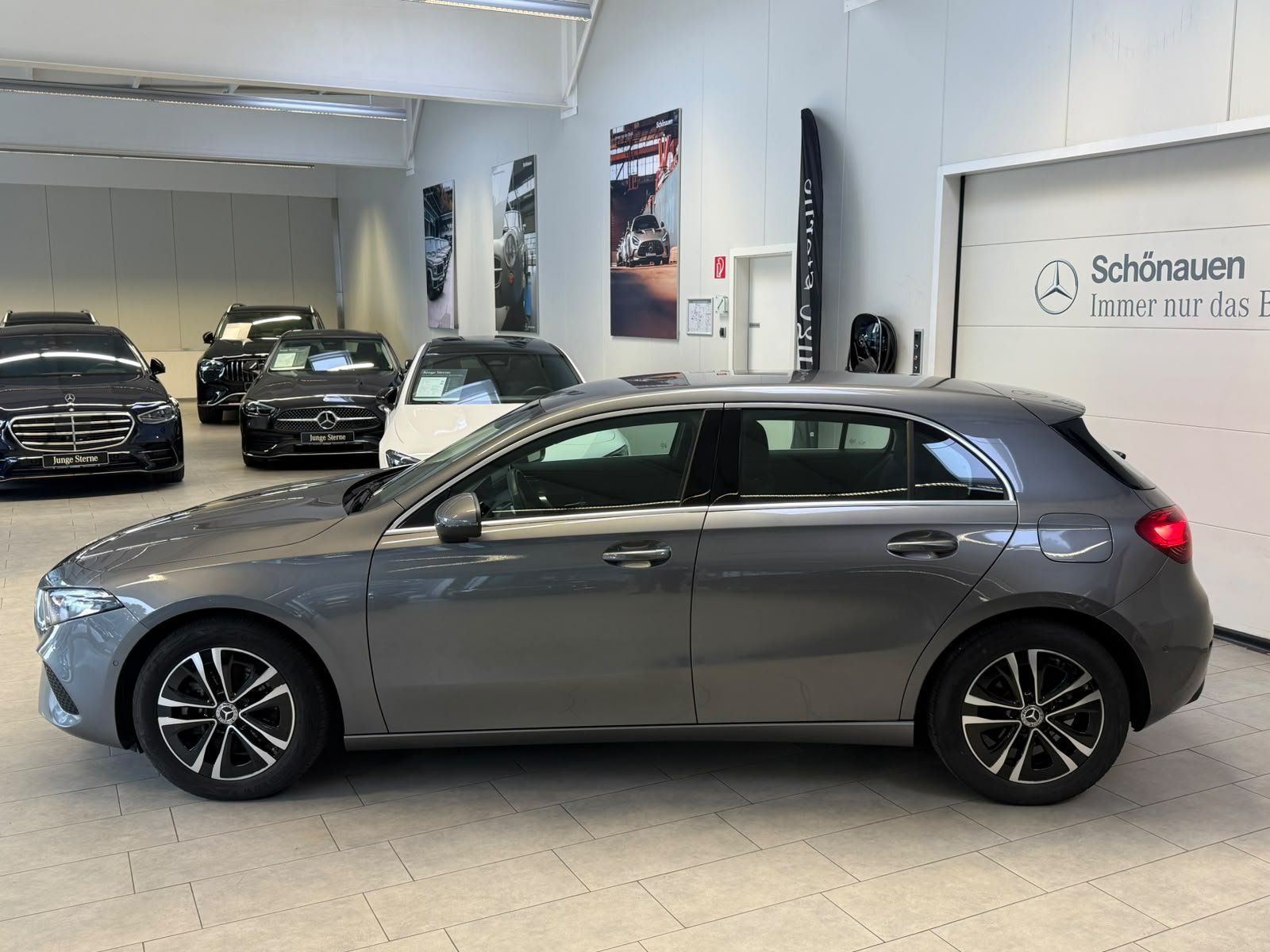 Mercedes-Benz A 180 PROGRESSIVE LED KAMERA SPUR WINTERPAKET 17 foto 3
