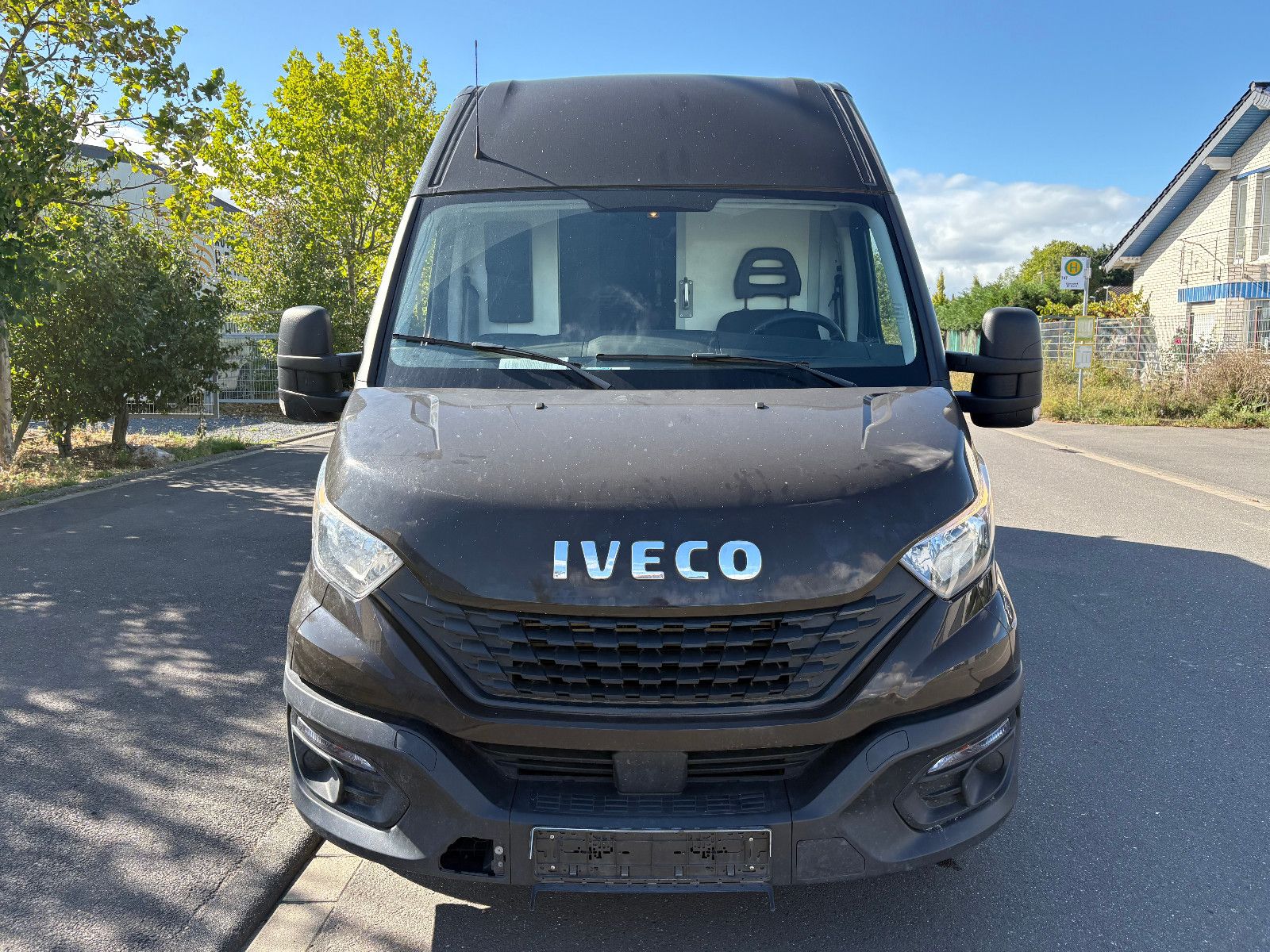 Fahrzeugabbildung Iveco Daily Kasten HKa 35 S ... V Radstand 4100/2-SITZ
