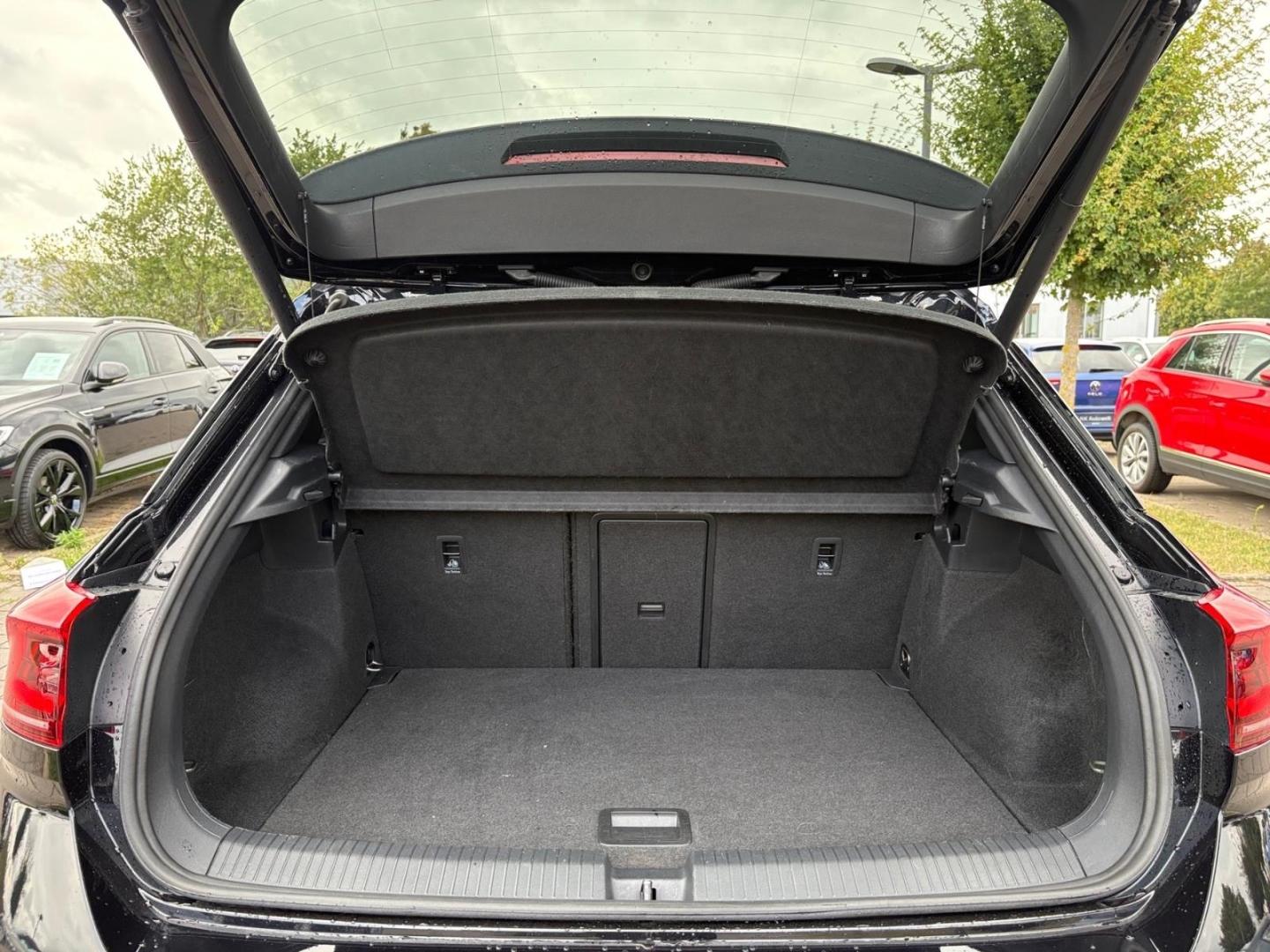 Volkswagen T-Roc R-Line 2.0 TSI 4Motion StandHZG AHK Navi, миниатюра 10