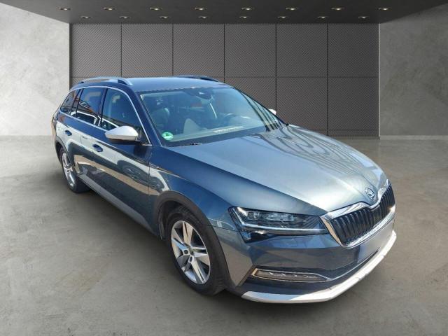 Skoda Superb Combi Scout 2.0 TDI 4x4 DSG LED Navi AHK