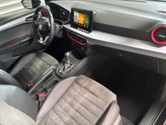 Fahrzeugabbildung Seat Ibiza FR Pro Black Edition--Design/XL/Pano/18LM