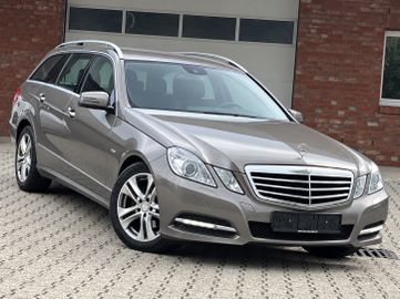 Mercedes E 200 - 2