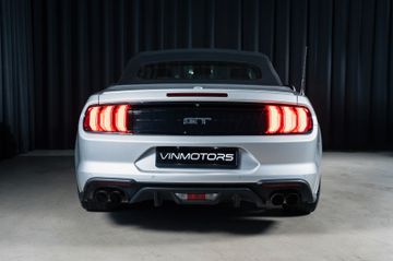 Ford Mustang - 5