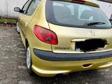 Peugeot 206 Grand Filou 60 - gebrauchte Peugeot 206 aus dem Jahr 2003