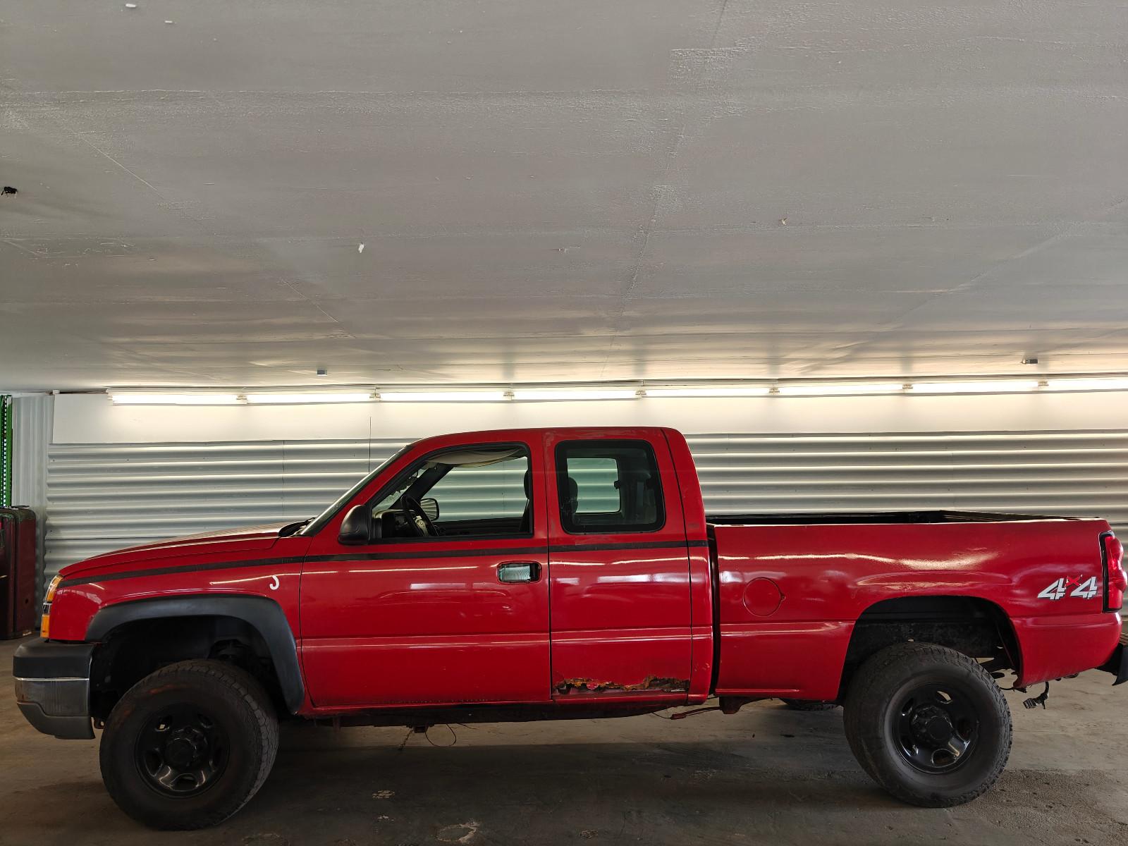 Chevrolet Silverado 2004 — photo 5