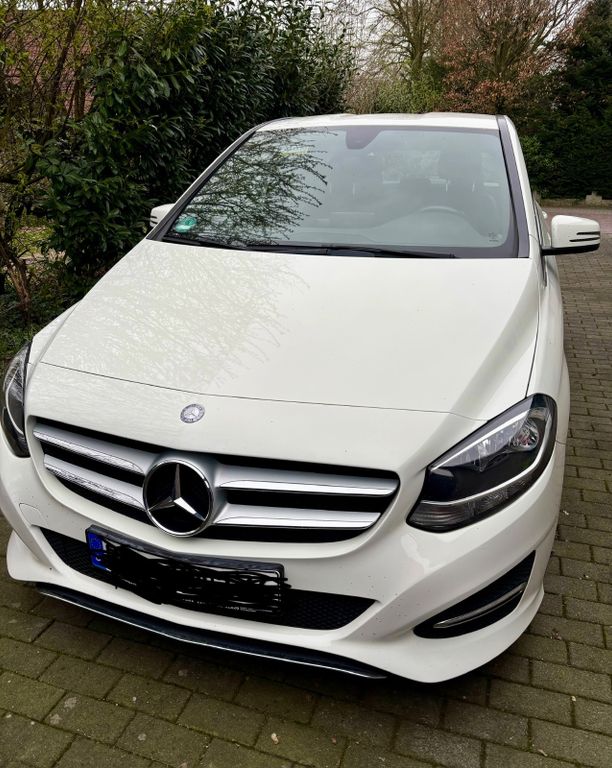 Image of Mercedes-Benz B 200