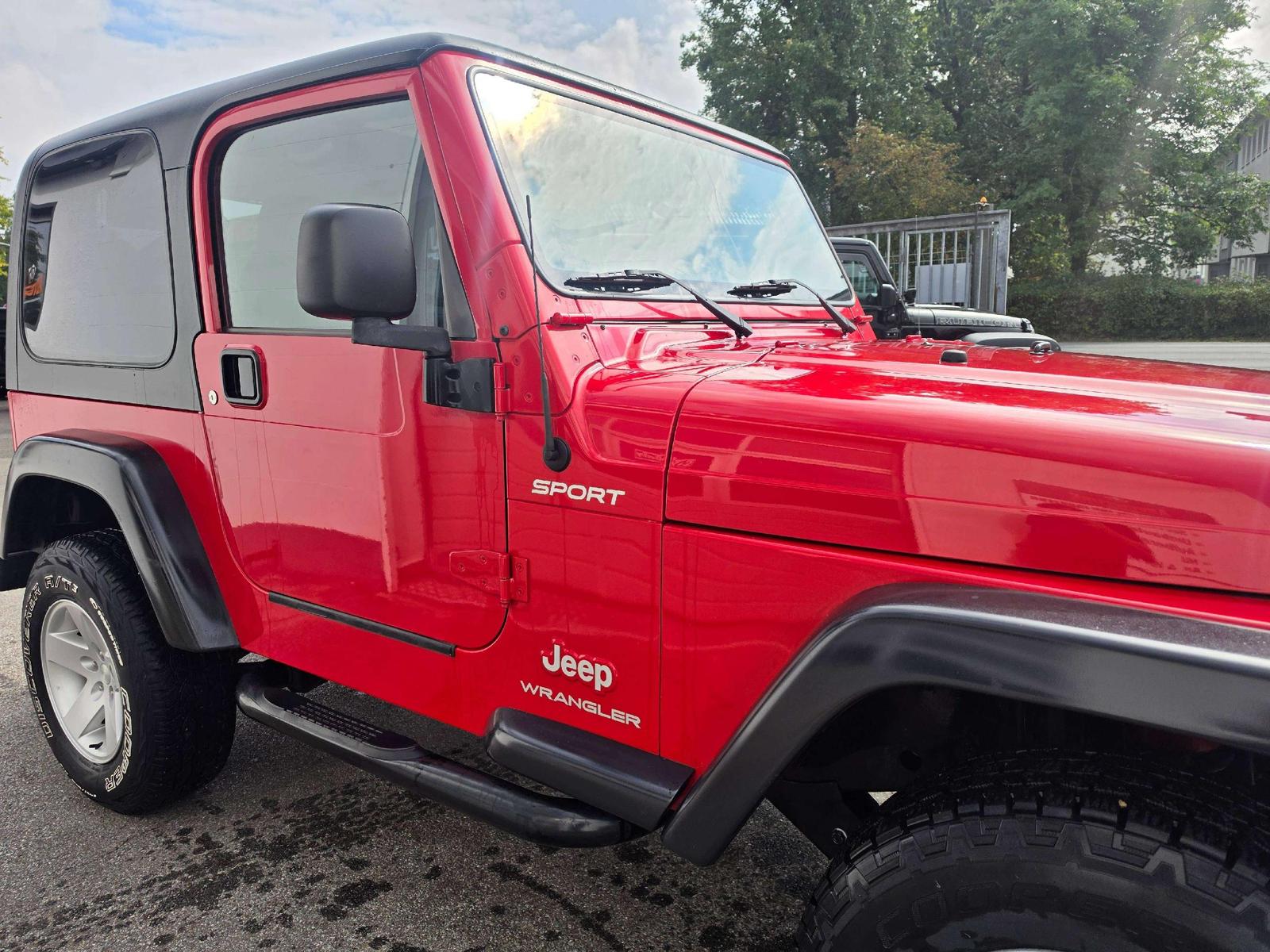 JEEP WRANGLER TJ 2.4 16V PERFEKTER ZUSTA | 143 ch | 4X4 | BVM | PACK SPORT | VOLANT EN CUIR
