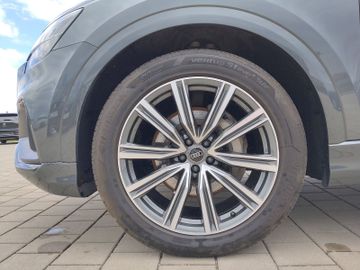 Audi Q8 - 9