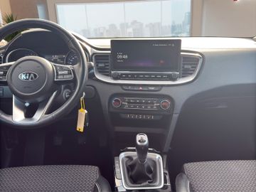 Kia XCeed 1.5 T-GDI Vision Navi Kamera Sitzheiz AHK