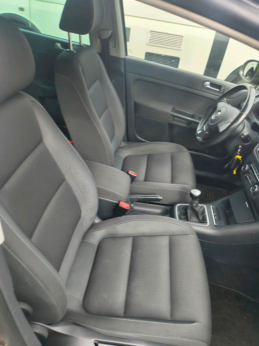 Volkswagen Golf Plus 2011 — photo 11