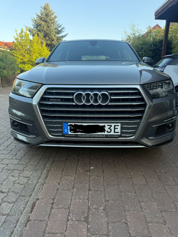 Image of Audi Q7