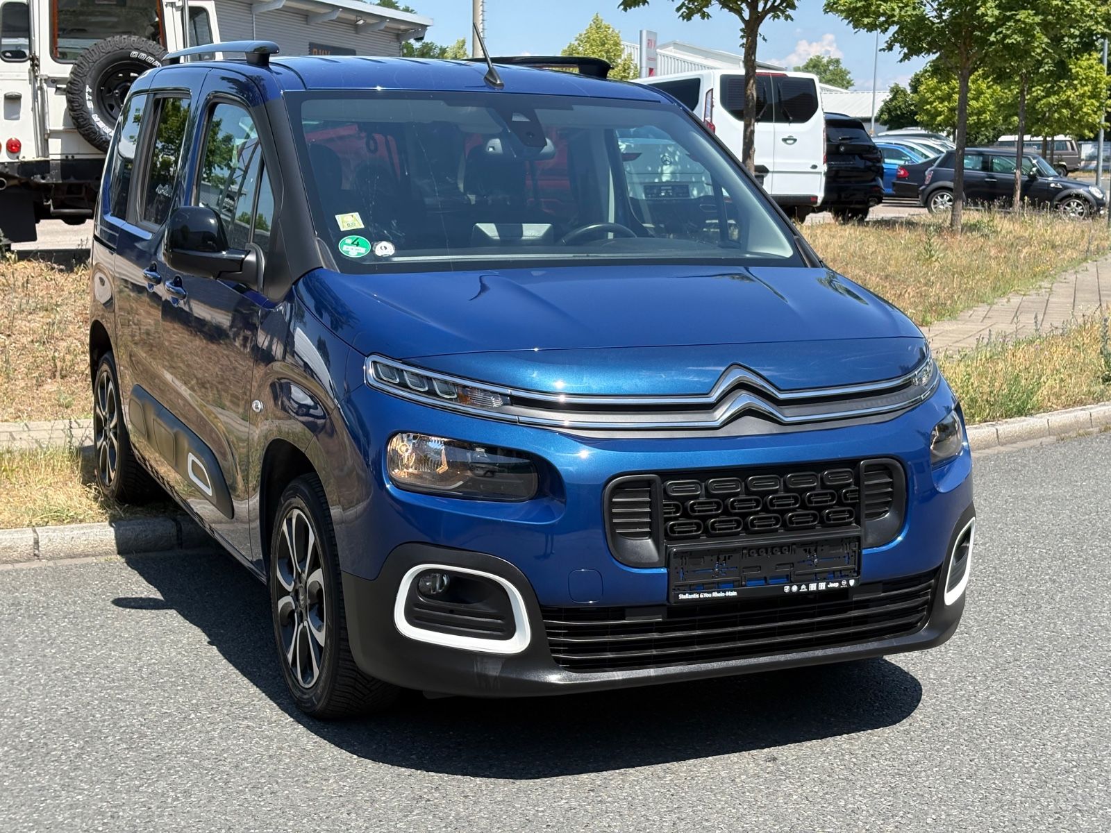 Citroën Berlingo Shine M*NAVI*LED*Kamara*SHZ* imagem 2