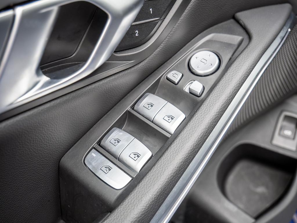 BMW M340i Touring xDrive MEMORY NAVI HUD PANO 360°