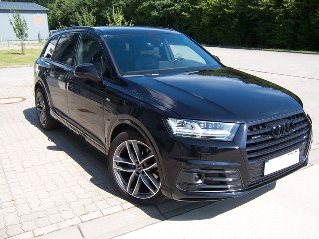 Audi Q7 3.0 TDI quattro S-Line Black LED AHK 21-Zoll