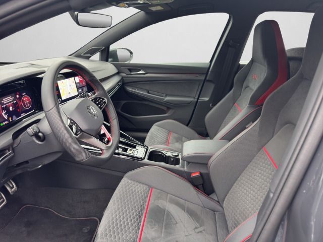 Volkswagen Golf - Bild 13