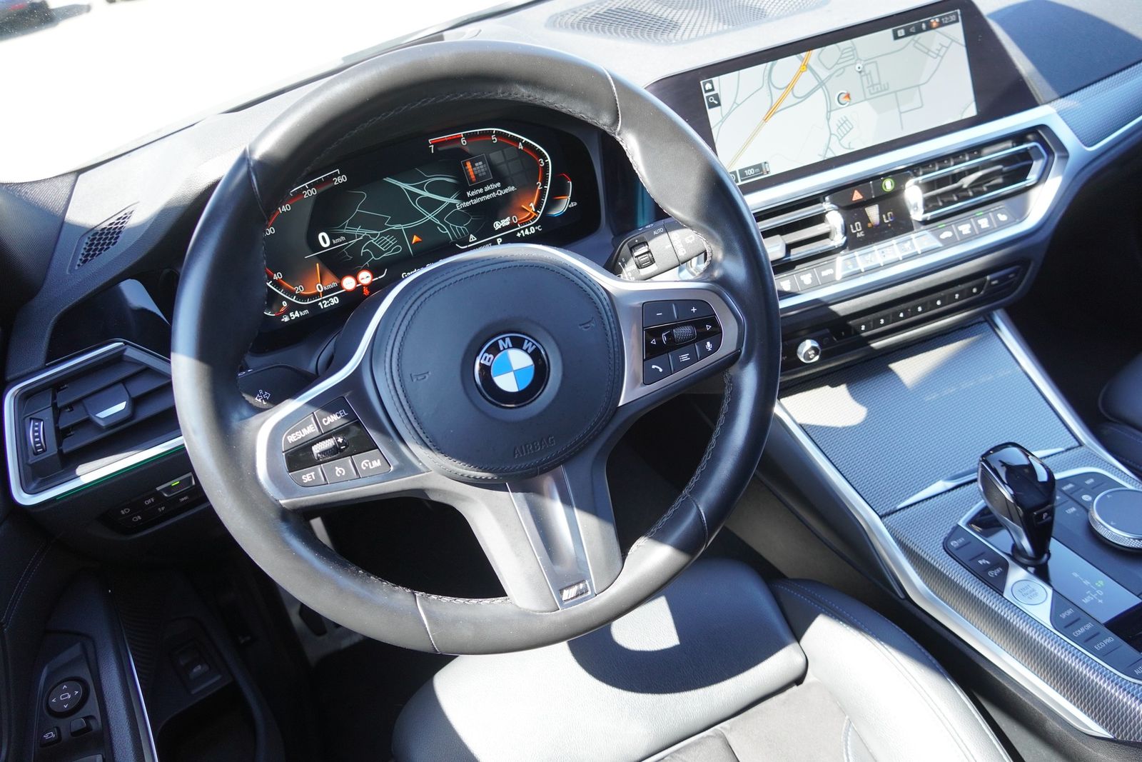 BMW 318i M Sport LED Navi AHK Tempomat Sitzheizung foto 12