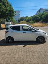 Hyundai i10 1.0 blue  - Hyundai i10 von privat