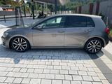 Volkswagen Golf VII 4Motion*Tüv neu*LED*Volles Scheckheft* - Volkswagen Golf mit Diesel-Antrieb: Limousine, Schaltgetriebe