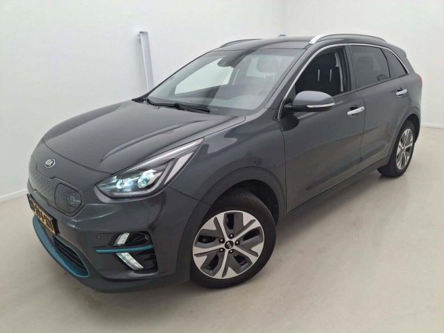 Kia Niro E-NIRO EXECUTIVELINE 64KWH 3 FASE LADEN/ACA