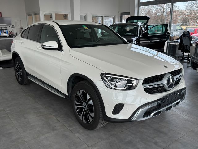 Mercedes-Benz GLC300de 4MATIC Coupé Autom.AMG *NAV*LED*STANDHZ