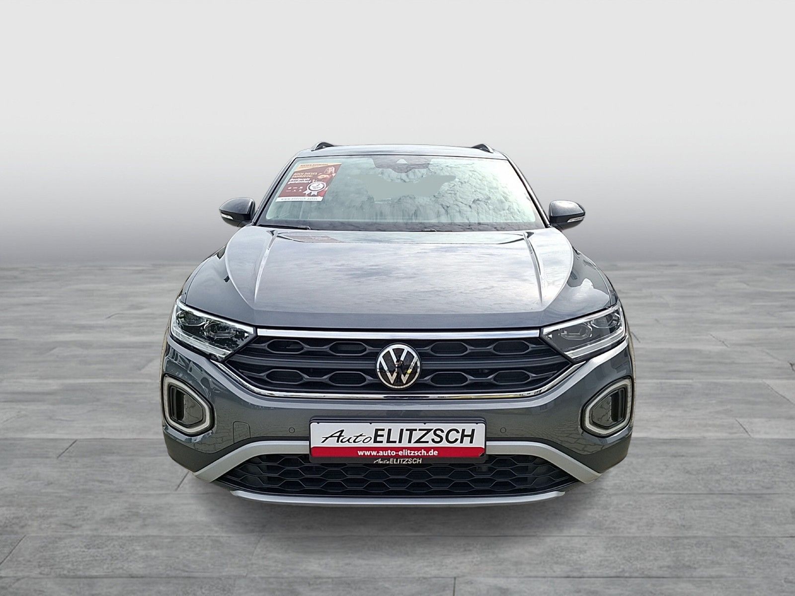 Fahrzeugabbildung Volkswagen T-Roc TSI Life DSG LEDplus CarPlay AID ACC Park-