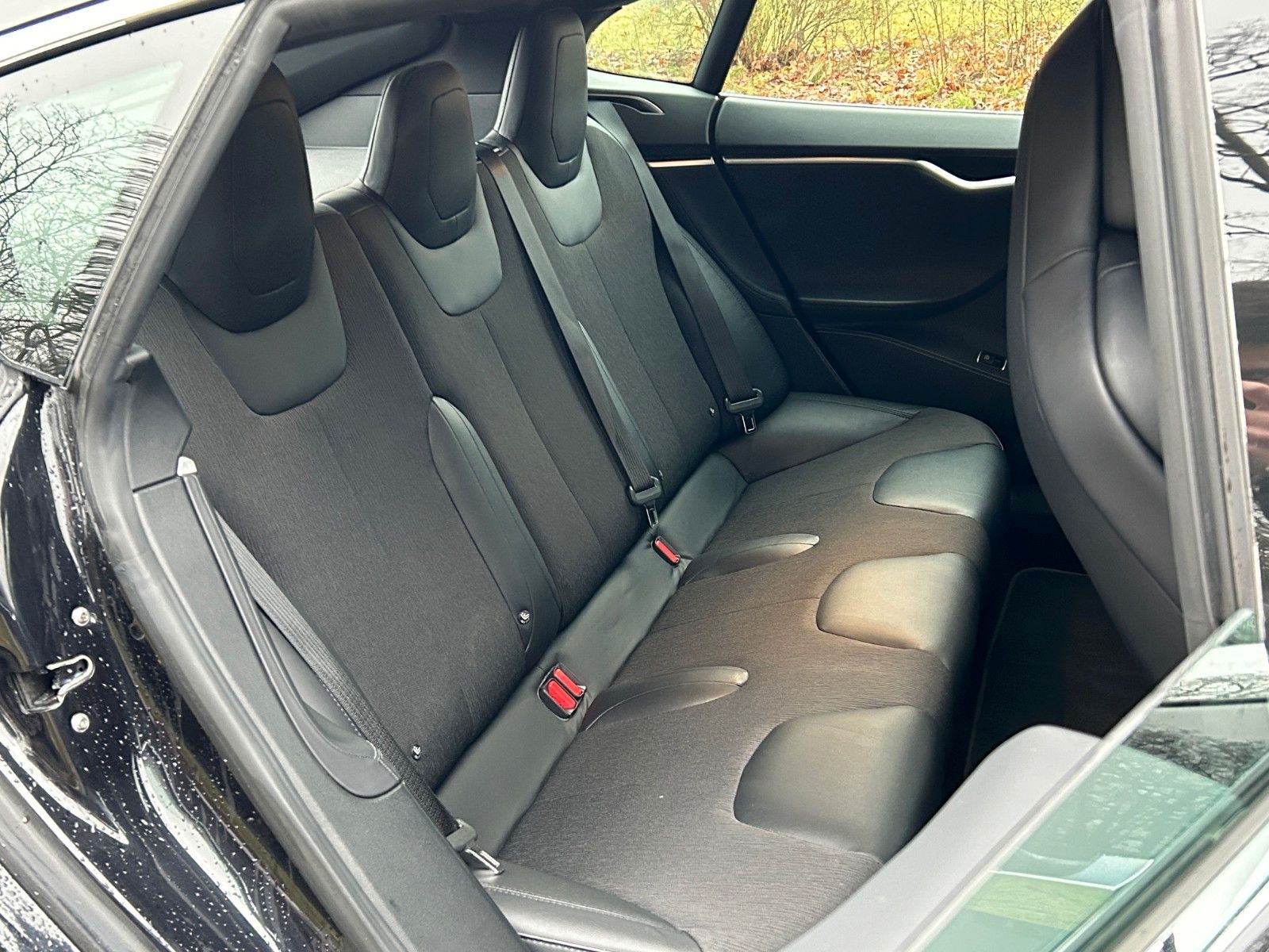 Fahrzeugabbildung Tesla Model S 75 *Autopilot*Panorama*PremiumKonnekt*