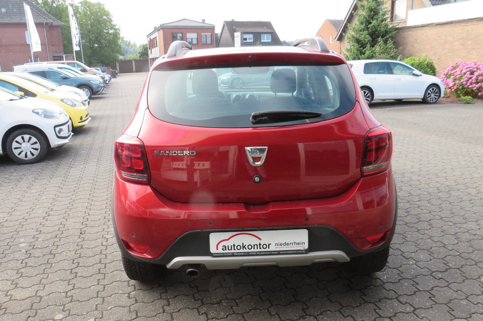 Fahrzeugabbildung Dacia Sandero Stepway NAVI SITZH. GRA PDC +KAMERA 1.HD