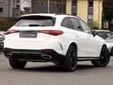 Mercedes-Benz GLC 300 e 4M AMG/LED/Pano/AHK/Burm3D/360/Night - mit Hybrid-Antrieb: Beheizbares Lenkrad, Geländewagen
