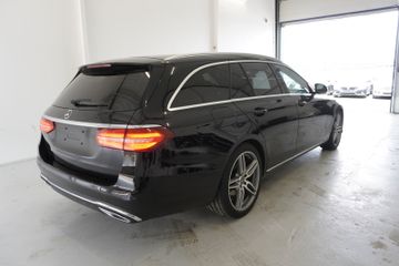 Mercedes E 220 - 6