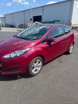 Ford Fiesta 1,0 *TÜV NEU *KLIMA *SCHECKHEFT - Ford Fiesta Gebrauchtwagen in Frankfurt