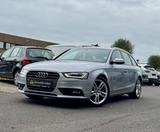 Audi A4 Avant S line Sportpaket /Plus*2.Hand*Bi-Xenon - Audi A4 in Düsseldorf