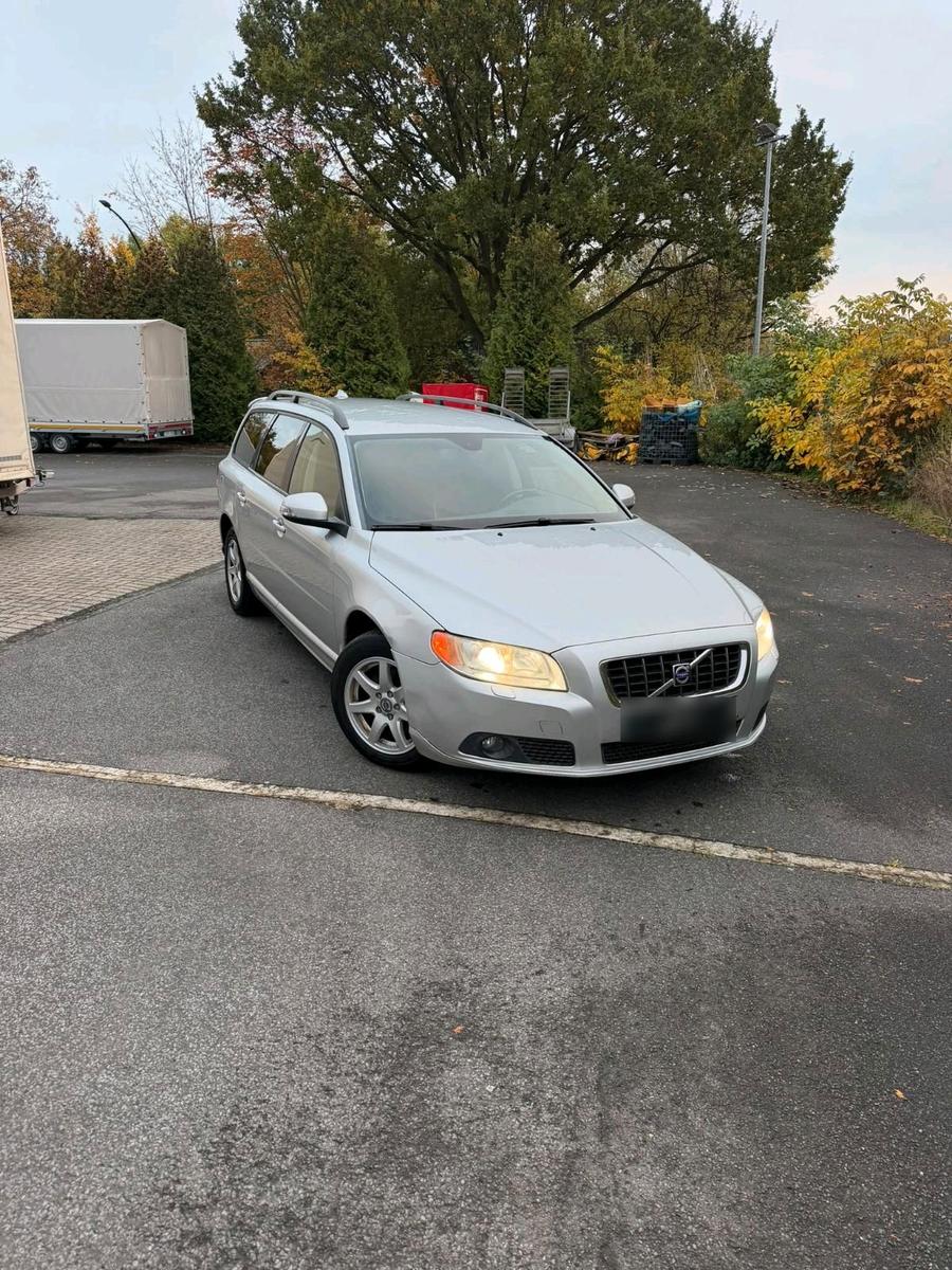 Volvo V70, 2009