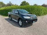 Toyota Hilux Double Cab 2,4L