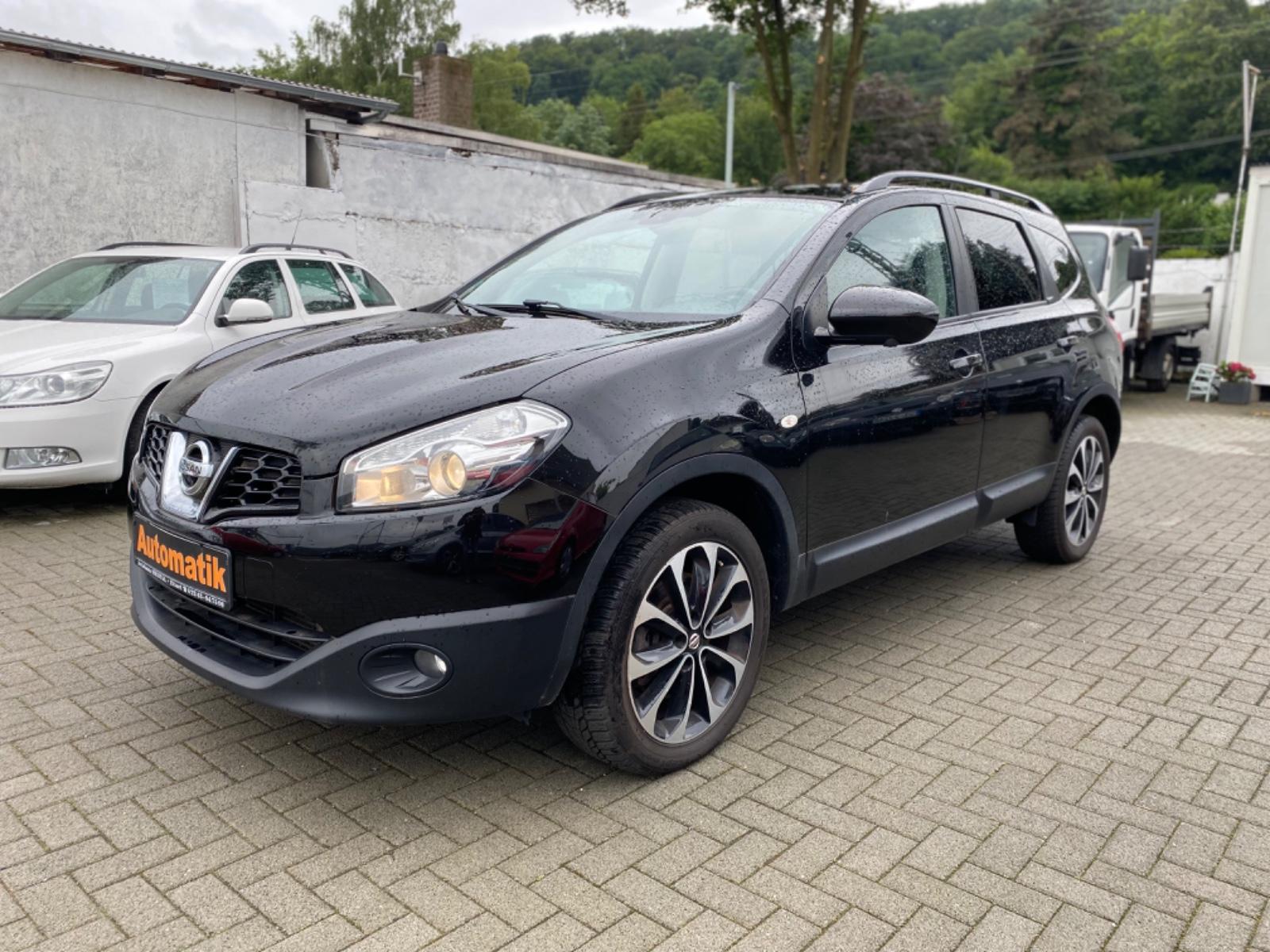 Nissan Qashqai +2 360 4X4/Panorama/Kamera/Leder/SHZ/7S