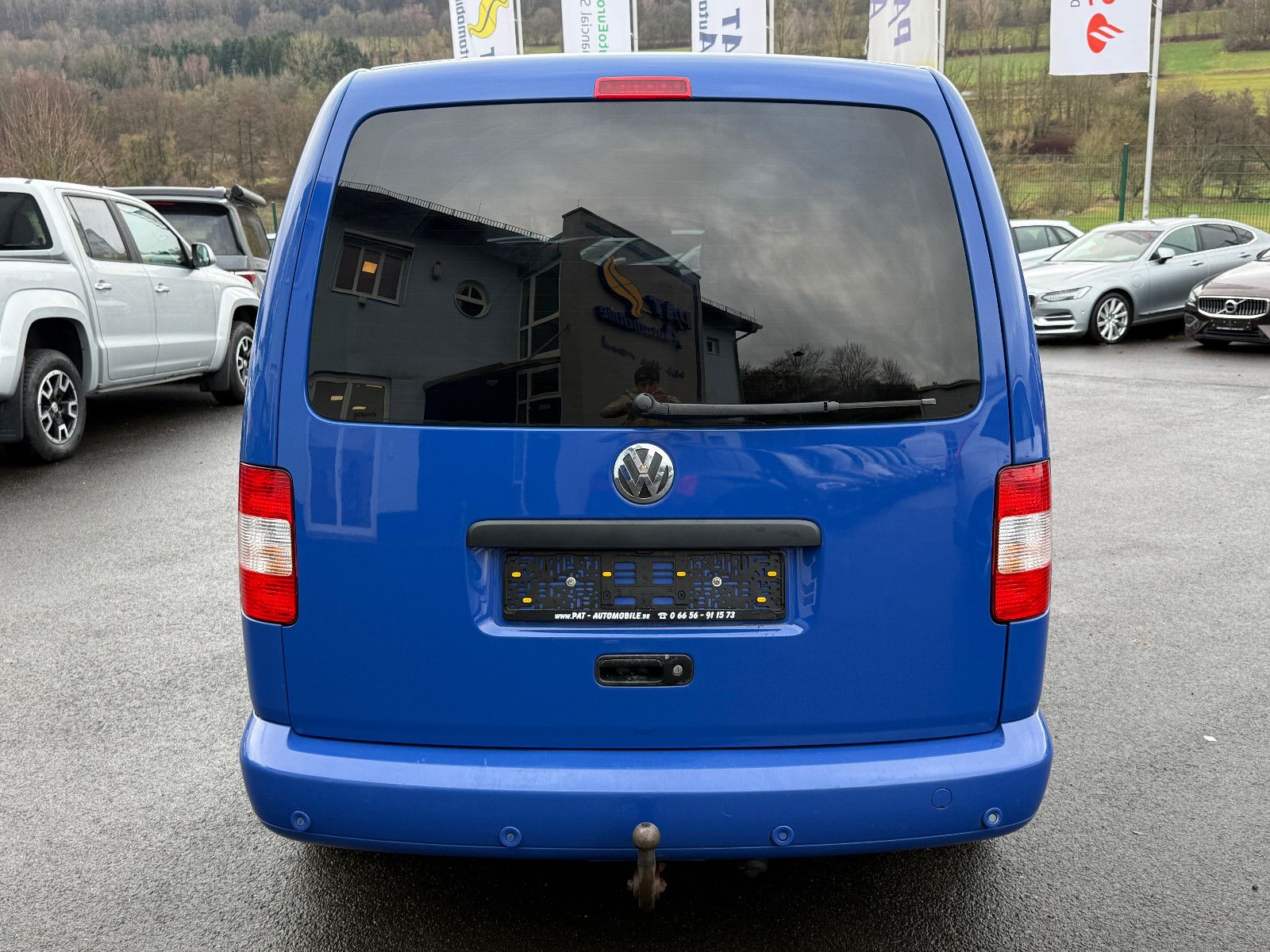 Fahrzeugabbildung Volkswagen Caddy Maxi Life 1.9 TDi DSG 7-Sitzer AHK PDC