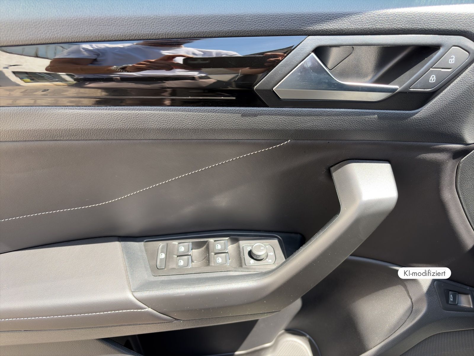 Volkswagen T-Roc - Bild 14
