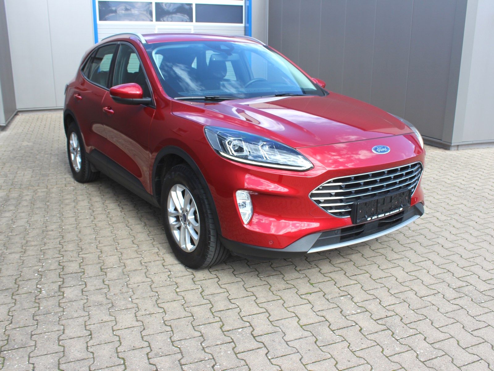 Fahrzeugabbildung Ford Kuga Plug-In Hybrid Titanium 2,5 Duratec