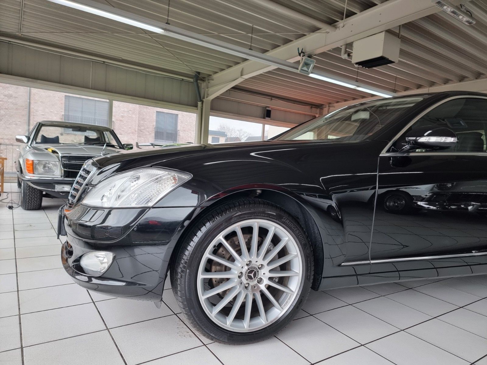 Fahrzeugabbildung Mercedes-Benz S 500 L/Originale 22.700 km/Erstlack
